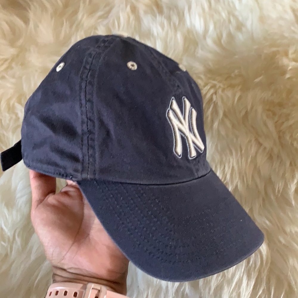 Yankees hat